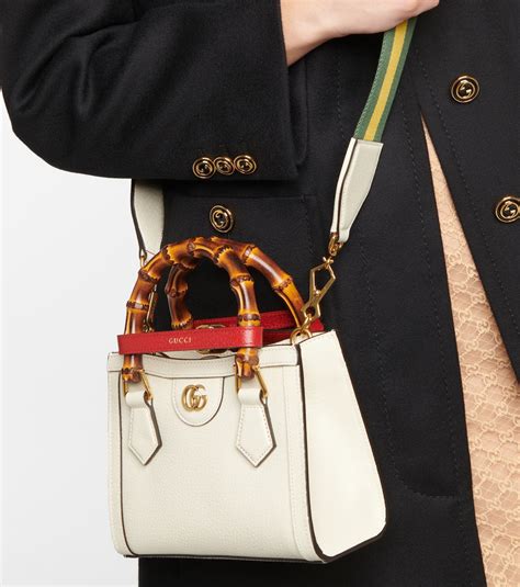 gucci diana shoulder bag|gucci diana bag 2021.